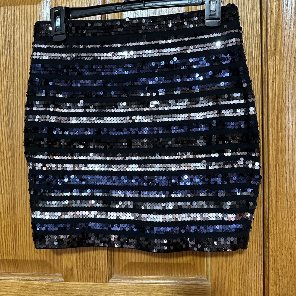 Women’s Express Small Mini Skirt